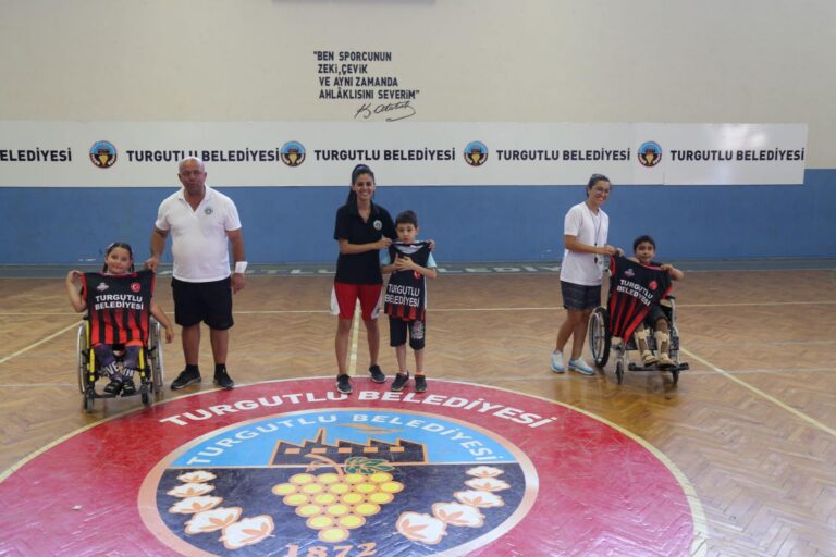 Turgutlu Belediyesinde Spora Engel Yok Turgutlu Belediyesinde Spora Engel Yok