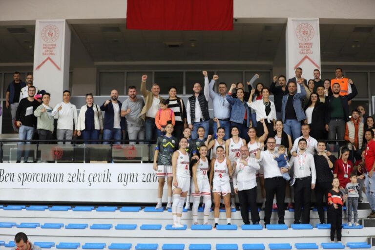 Turgutlu Belediyesi Kadın Basketbol Takımı’ndan Muhteşem Galibiyet: 94-87 Turgutlu Belediyesi Kadın Basketbol Takımı’ndan Muhteşem Galibiyet: 94-87