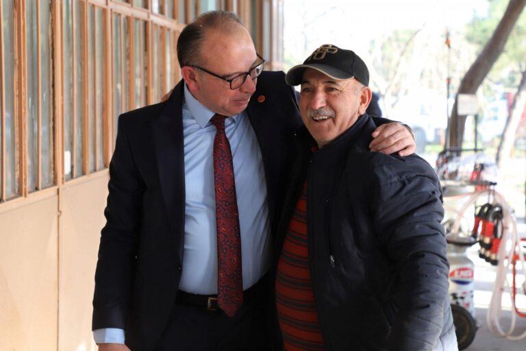 Başkan Çetin Akın’dan Fatih Sanayi Sitesi Esnafına Ziyaret