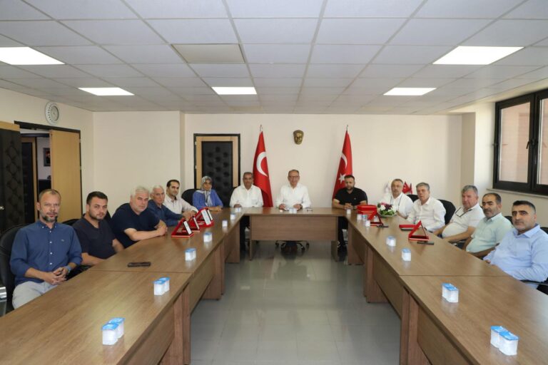 Hemşehri Derneklerinden Turgutlu Belediyesine Teşekkür Hemşehri Derneklerinden Turgutlu Belediyesine Teşekkür