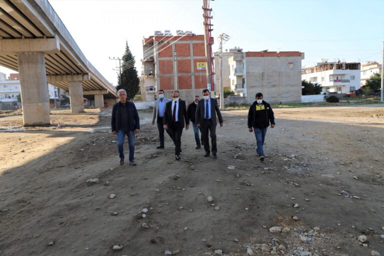Başkan Çetin Akın’dan Üç Ayrı Noktada İnceleme Başkan Çetin Akın’dan Üç Ayrı Noktada İnceleme