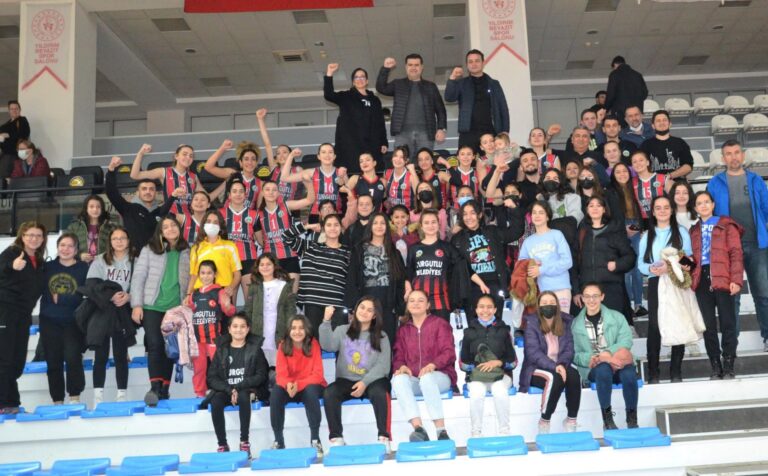 Turgutlu Derbisinde Gülen Taraf Turgutlu Belediyesi Turgutlu Derbisinde Gülen Taraf Turgutlu Belediyesi