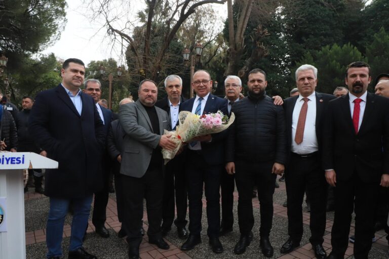 Turgutlu Belediyesinden Personelin Yüzünü Güldüren Zam Turgutlu Belediyesinden Personelin Yüzünü Güldüren Zam