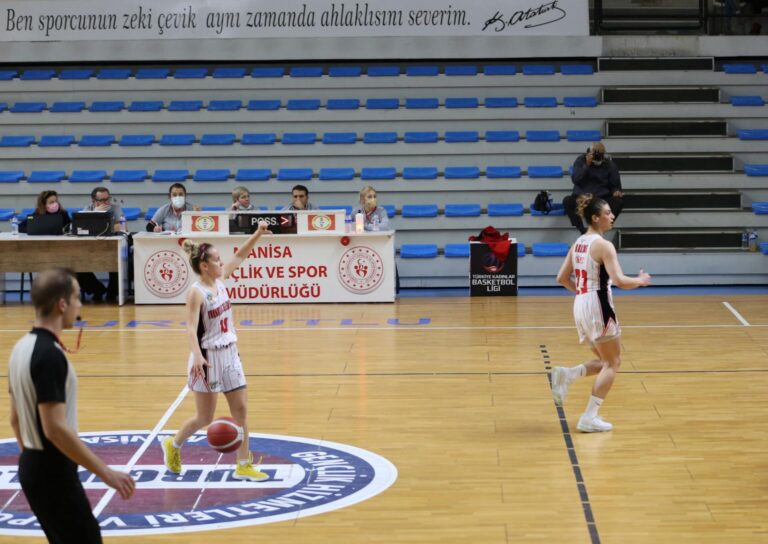 Play Off’a Adını Yazdıran Turgutlu Belediyespor’da Yoğun Hafta Play Off’a Adını Yazdıran Turgutlu Belediyespor’da Yoğun Hafta