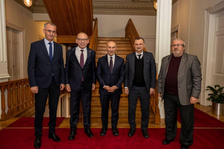 Başkanlardan Gediz İçin Önemli Adım Başkanlardan Gediz İçin Önemli Adım