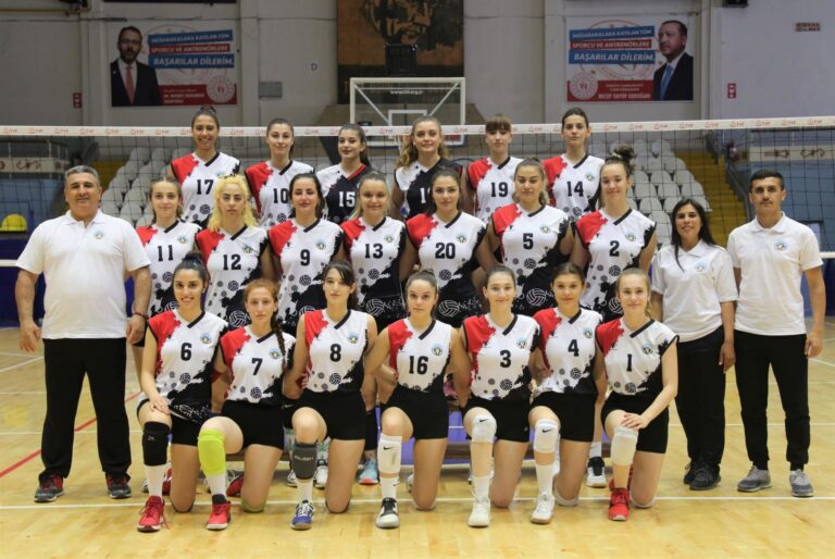 Turgutlu Belediyespor Kadın Voleybol Takımı İlk Kez Bölgesel Ligde Mücadele Edecek Turgutlu Belediyespor Kadın Voleybol Takımı İlk Kez Bölgesel Ligde Mücadele Edecek