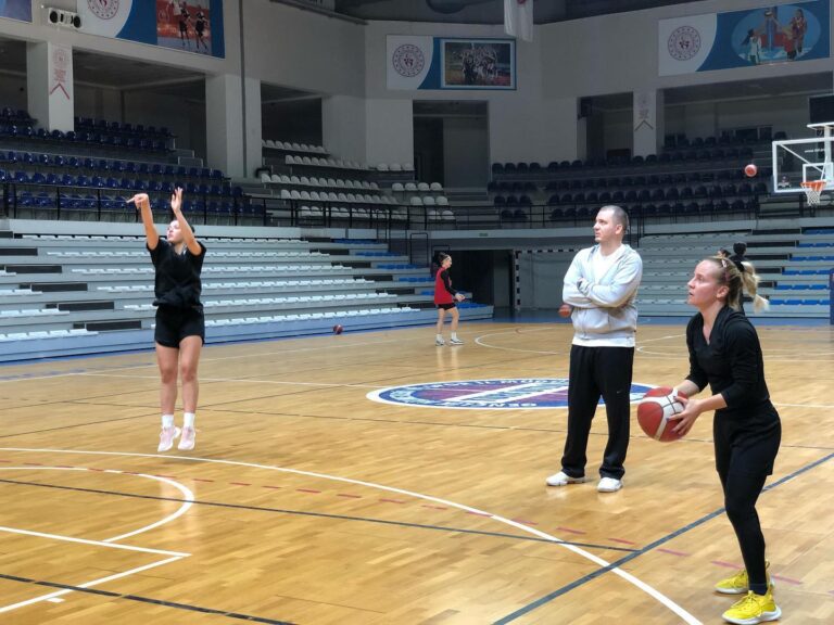 Turgutlu Belediyespor’da Gökhan Aşıcı Dönemi Turgutlu Belediyespor’da Gökhan Aşıcı Dönemi