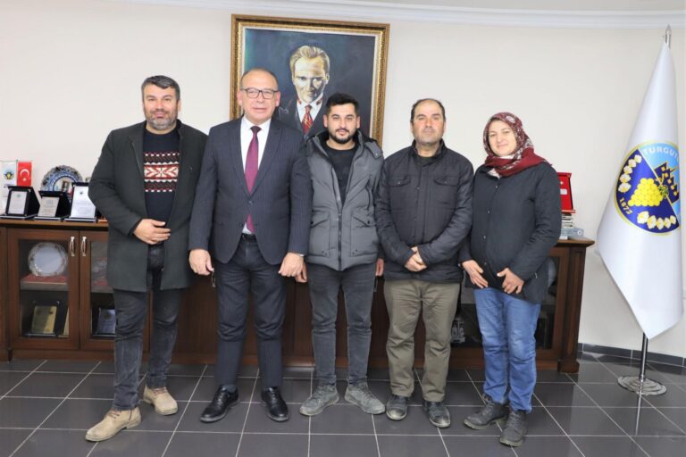 Başkan Çetin Akın’dan Çepnidere Mahallesine Müjde Başkan Çetin Akın’dan Çepnidere Mahallesine Müjde