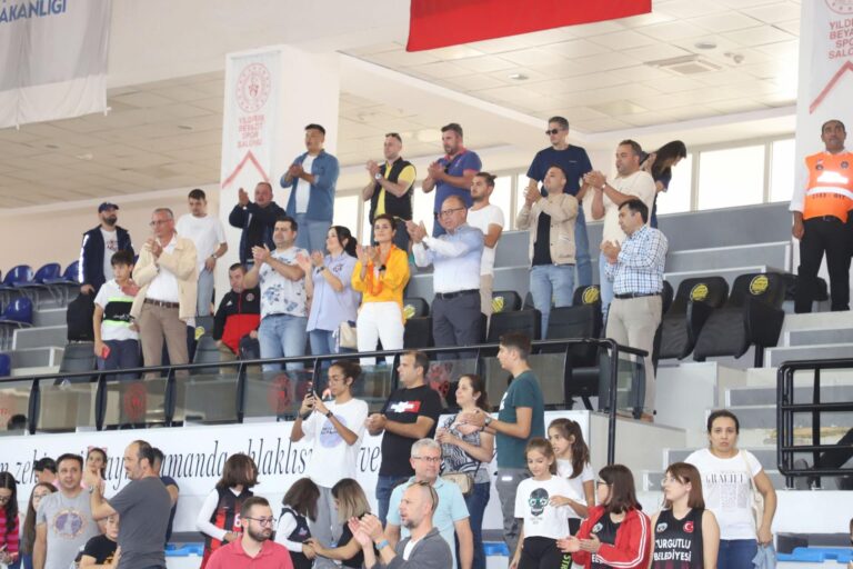 Turgutlu Belediyesi Kadın Basketbol Takımı Botaş Gelişim’e Mağlup Oldu Turgutlu Belediyesi Kadın Basketbol Takımı Botaş Gelişim’e Mağlup Oldu