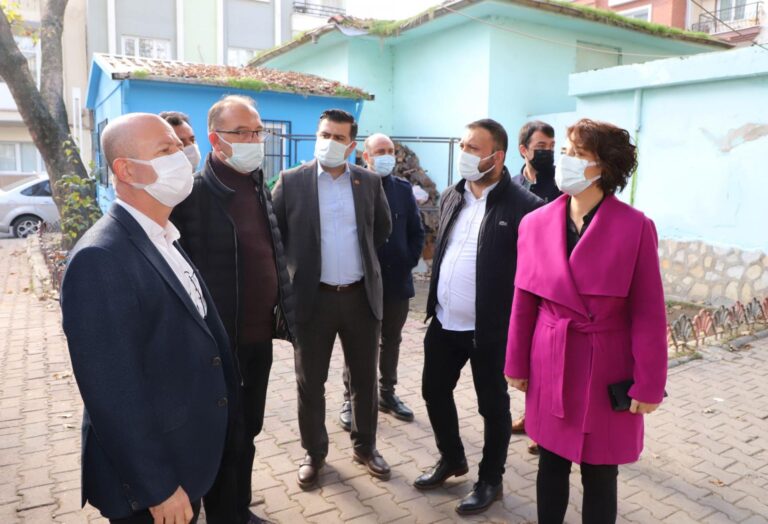 Başkan Çetin Akın: “Turgutlumuz için var gücümüzle çalışmaya devam edeceğiz” Başkan Çetin Akın: “Turgutlumuz için var gücümüzle çalışmaya devam edeceğiz”