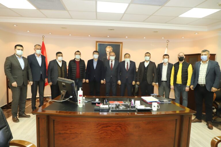 CHP Genel Başkan Yardımcısı Seyit Torun’dan Başkan Çetin Akın’a Ziyaret CHP Genel Başkan Yardımcısı Seyit Torun’dan Başkan Çetin Akın’a Ziyaret