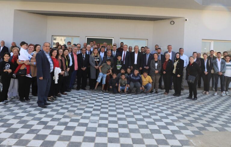 Mustafa Kemal Mahallesi Taziye Evi ve Çocuk Kültür Sanat Merkezinin Anahtar Teslimi Yapıldı Mustafa Kemal Mahallesi Taziye Evi ve Çocuk Kültür Sanat Merkezinin Anahtar Teslimi Yapıldı