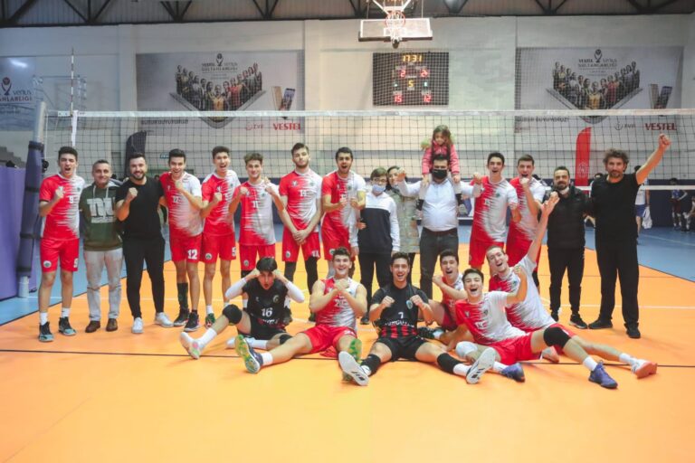 Turgutlu Belediyespor Erkek Voleybol Takımından Altıncı Galibiyet Turgutlu Belediyespor Erkek Voleybol Takımından Altıncı Galibiyet