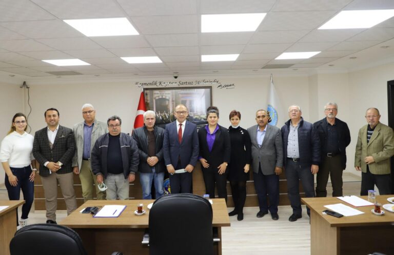 Turgutlu Kent Konseyi Yeni Dönem Yürütme Kurulu İlk Toplantısını Gerçekleştirdi Turgutlu Kent Konseyi Yeni Dönem Yürütme Kurulu İlk Toplantısını Gerçekleştirdi