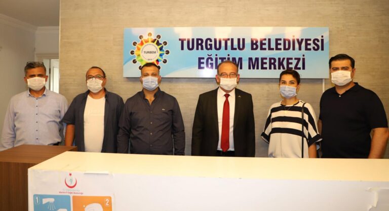 Turgutlu Belediyesi Üniversite Tercih Merkezleri Açıldı Turgutlu Belediyesi Üniversite Tercih Merkezleri Açıldı
