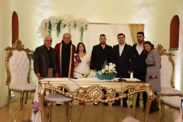 Turgutlu Belediyesinden Sevgililer Günü’ne Özel Kutlama Turgutlu Belediyesinden Sevgililer Günü’ne Özel Kutlama