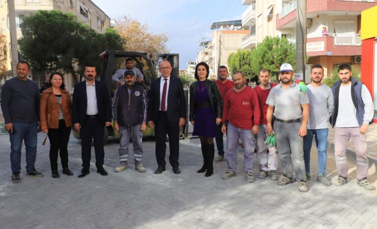Başkan Çetin Akın Haftaya Çamlıca Yolu’nda Başladı Başkan Çetin Akın Haftaya Çamlıca Yolu’nda Başladı