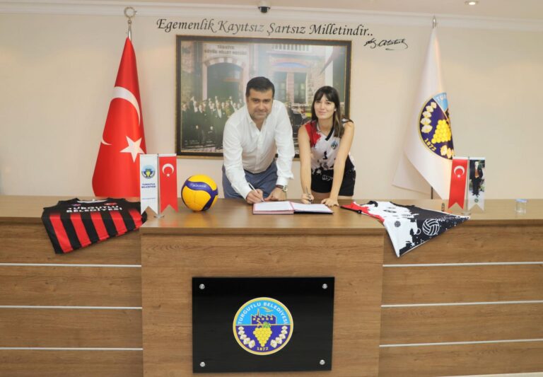 Sıla Kozak da Turgutlu Belediyespor’da Sıla Kozak da Turgutlu Belediyespor’da