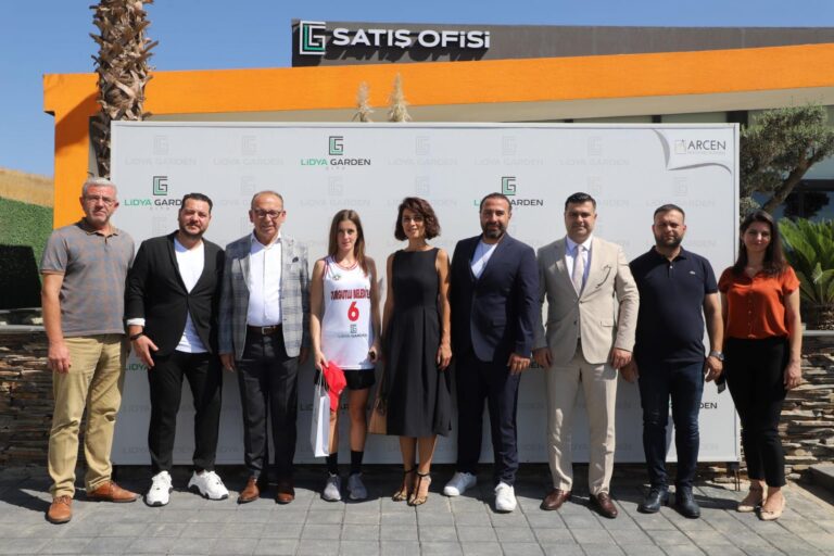 Turgutlu Belediyesi Kadın Basketbol Takımının Ana Sponsoru Lidya Garden City Oldu Turgutlu Belediyesi Kadın Basketbol Takımının Ana Sponsoru Lidya Garden City Oldu
