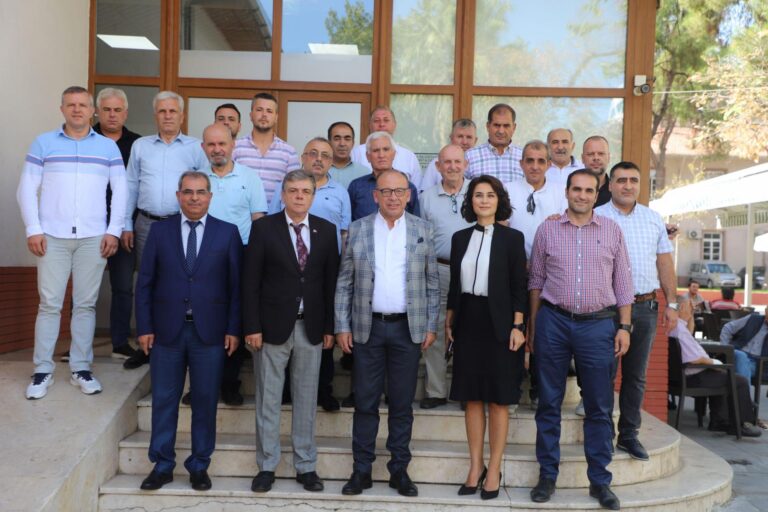 Başkan Çetin Akın Hemşehri Dernekleriyle Buluştu Başkan Çetin Akın Hemşehri Dernekleriyle Buluştu