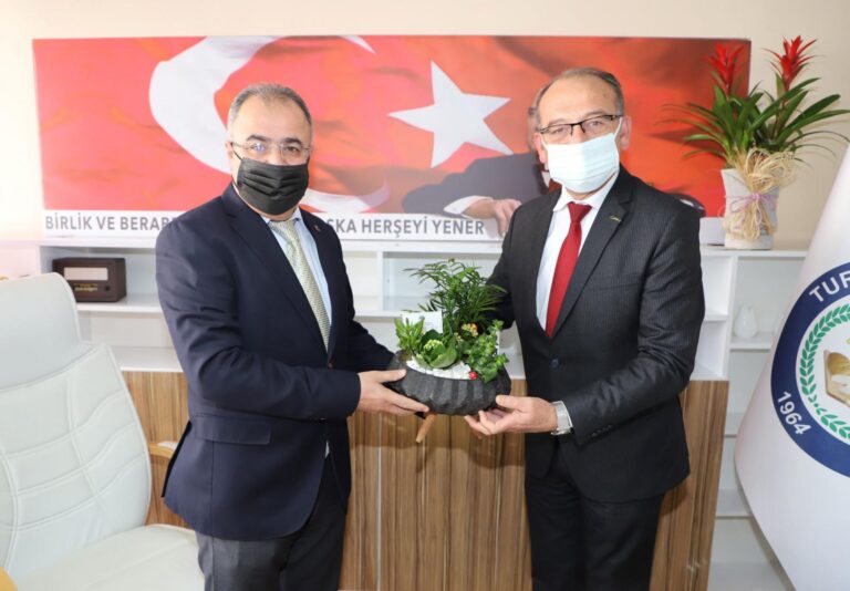 Başkan Çetin Akın ve Başkan Yardımcılarından Beş Farklı Ziyaret Başkan Çetin Akın ve Başkan Yardımcılarından Beş Farklı Ziyaret
