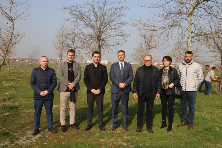 Turgutlu’nun Kangren Haline Gelen Bir Sorunu Daha Çözülüyor Turgutlu’nun Kangren Haline Gelen Bir Sorunu Daha Çözülüyor