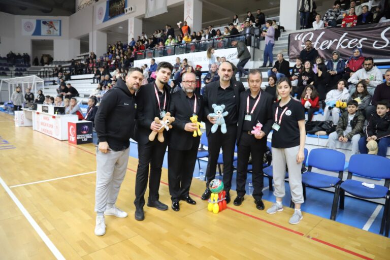 Turgutlu Belediyesi Kadın Basketbol’da Teknik Kadro Şekillendi