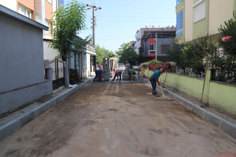 Turgutlu Belediyesi Ekipleri Çalışma Seferberliğine Devam Ediyor