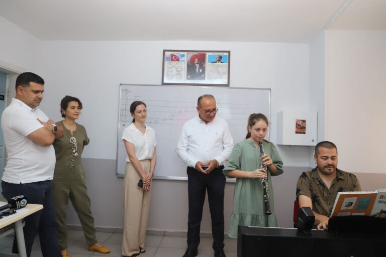 Turgutlu Belediyesi Ukraynalı Katerina’nın Hayalini Gerçekleştiriyor Turgutlu Belediyesi Ukraynalı Katerina’nın Hayalini Gerçekleştiriyor