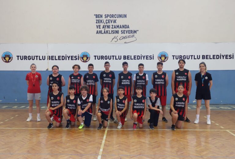 Turgutlu Belediyesi Yaz Spor Okulları ve Kültür Kurslarıyla Yaza ‘Merhaba’ Dedi Turgutlu Belediyesi Yaz Spor Okulları ve Kültür Kurslarıyla Yaza ‘Merhaba’ Dedi
