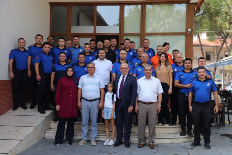 Başkan Çetin Akın, Zabıta Personeli ile Kahvaltıda Buluştu Başkan Çetin Akın, Zabıta Personeli ile Kahvaltıda Buluştu