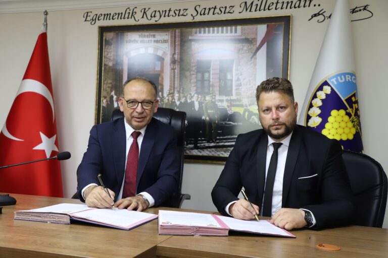 Turgutlu Belediyesi ve Lozovo Belediyesi Kardeş Şehir Oldu