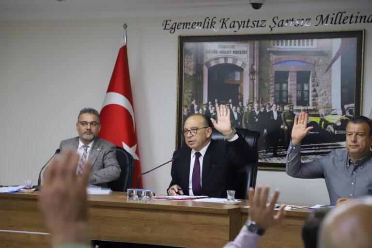 Turgutlu Belediyesinin Performans Programına Tam Not Turgutlu Belediyesinin Performans Programına Tam Not