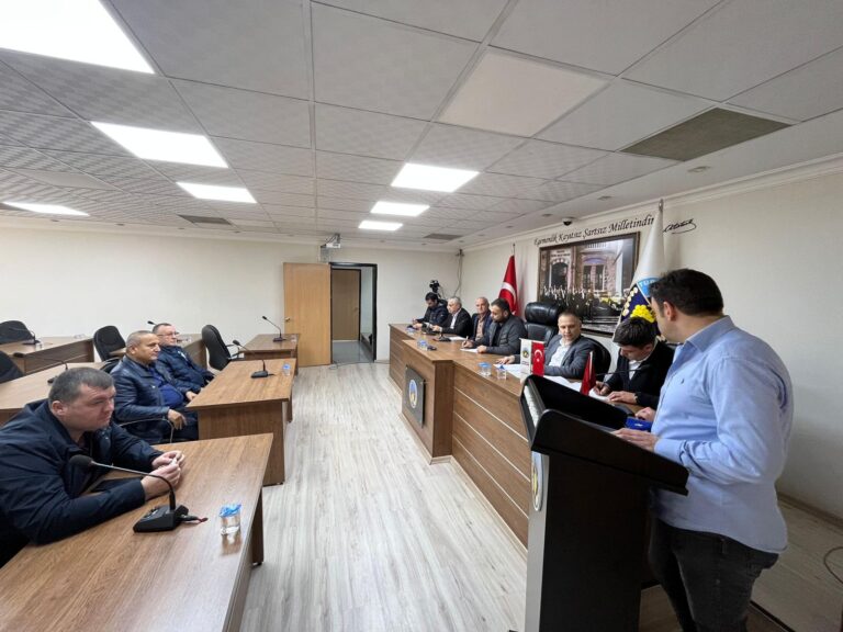 ‘Turgutlu Belediyesi 100. Yıl Cumhuriyet Çarşısı’nda 108 Milyon TL Kar Elde Edildi ‘Turgutlu Belediyesi 100. Yıl Cumhuriyet Çarşısı’nda 108 Milyon TL Kar Elde Edildi
