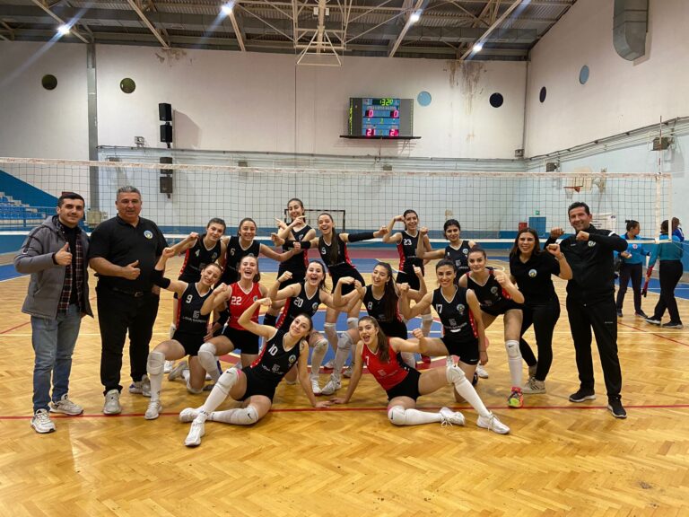 Turgutlu Belediyespor Filede 2023’ü Galibiyetle Kapattı Turgutlu Belediyespor Filede 2023’ü Galibiyetle Kapattı
