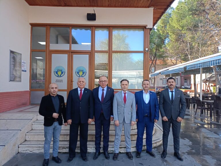 Başkan Çetin Akın ve Belediye Başkan Adayları Kahvaltıda Buluştu Başkan Çetin Akın ve Belediye Başkan Adayları Kahvaltıda Buluştu
