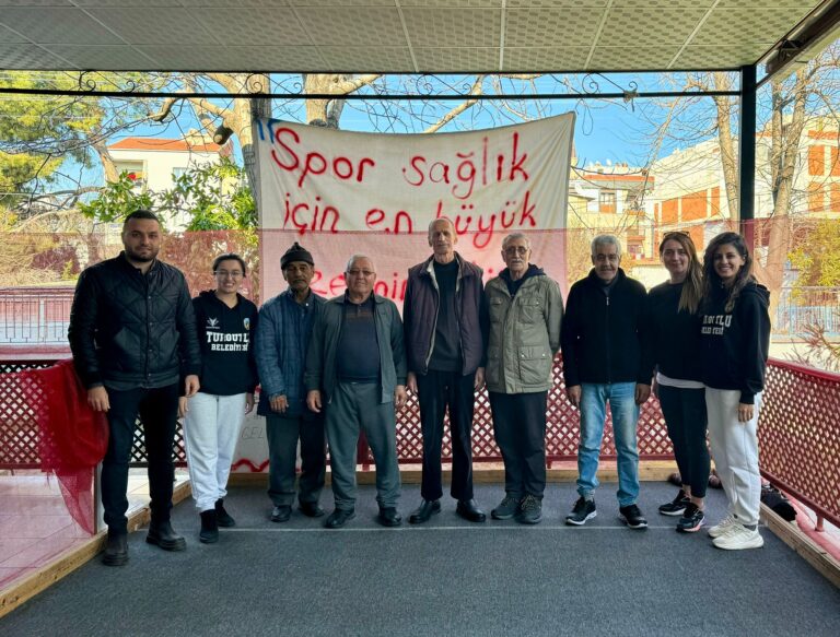 Turgutlu Belediyesi “Floor Curling” Sporunu Tanıtmaya Devam Ediyor Turgutlu Belediyesi “Floor Curling” Sporunu Tanıtmaya Devam Ediyor