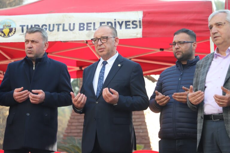 Turgutlu Belediyesinden Deprem Felaketinin Birinci Yılında Lokma Hayrı Turgutlu Belediyesinden Deprem Felaketinin Birinci Yılında Lokma Hayrı