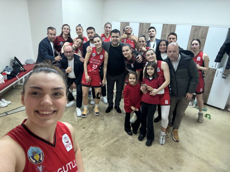 Lidya Garden City Turgutlu Belediyesi Kadın Basketbol Takımı Play-off Biletini Aldı Lidya Garden City Turgutlu Belediyesi Kadın Basketbol Takımı Play-off Biletini Aldı