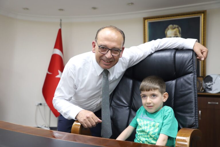 Başkan Çetin Akın’dan SMA’lı Feyyaz Alperen İçin Dayanışma Çağrısı