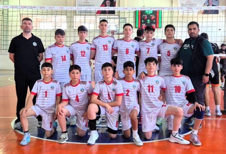 Turgutlu Belediyespor’un Midi Erkek Voleybol Takımı Türkiye Finallerinde Turgutlu Belediyespor’un Midi Erkek Voleybol Takımı Türkiye Finallerinde