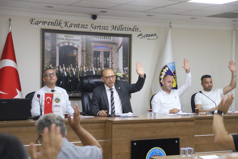 Turgutlu Belediye Meclisi Pazartesi Günü Olağanüstü Toplanıyor Turgutlu Belediye Meclisi Pazartesi Günü Olağanüstü Toplanıyor