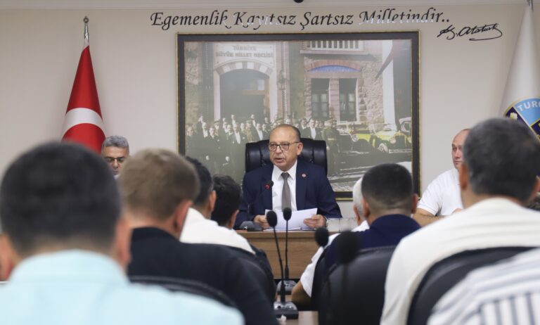Turgutlu Belediyesi Meclisi Olağanüstü Toplandı Turgutlu Belediyesi Meclisi Olağanüstü Toplandı