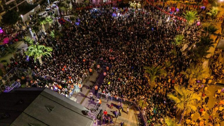 Turgutlu’da Kurtuluş Coşkusu İkilem Konseri İle Taçlandı Turgutlu’da Kurtuluş Coşkusu İkilem Konseri İle Taçlandı