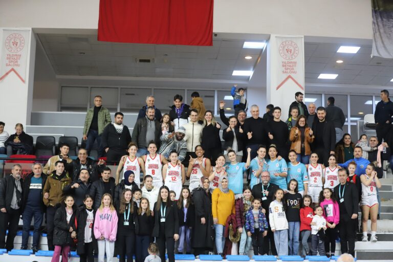 Turgutlu Belediyesi Kadın Basketbol Edirne Ekibine de Geçit Vermedi: 7’de 7 Yaptı