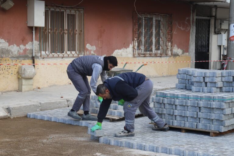 Turgutlu Belediyesi Fen İşleri Ekiplerinden 11 Kırsal Mahallede Yol Düzenleme Çalışması Turgutlu Belediyesi Fen İşleri Ekiplerinden 11 Kırsal Mahallede Yol Düzenleme Çalışması