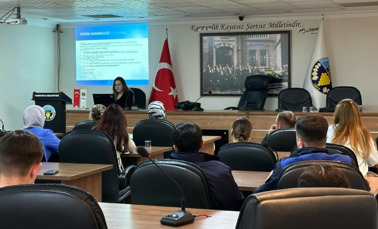 Turgutlu Belediyesi Personeline “Tütün ve Tütün Ürünlerinin Zararları” Eğitimi Verildi Turgutlu Belediyesi Personeline “Tütün ve Tütün Ürünlerinin Zararları” Eğitimi Verildi