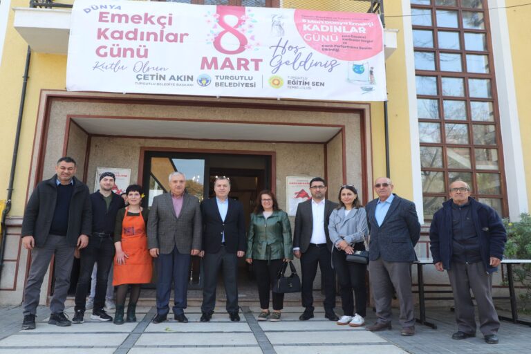 Turgutlu Belediyesi 8 Mart’ı İki Etkinlikle Kutladı Turgutlu Belediyesi 8 Mart’ı İki Etkinlikle Kutladı