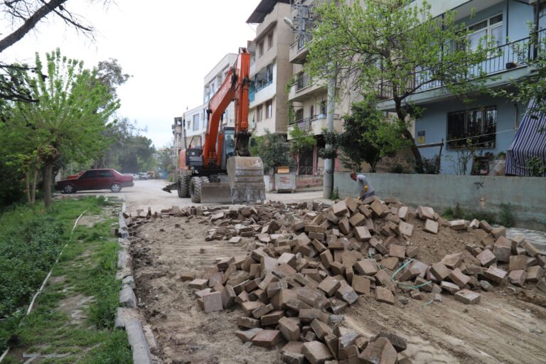 Turgutlu Belediyesi Yeni ve Güvenli Yollar İçin Sahada