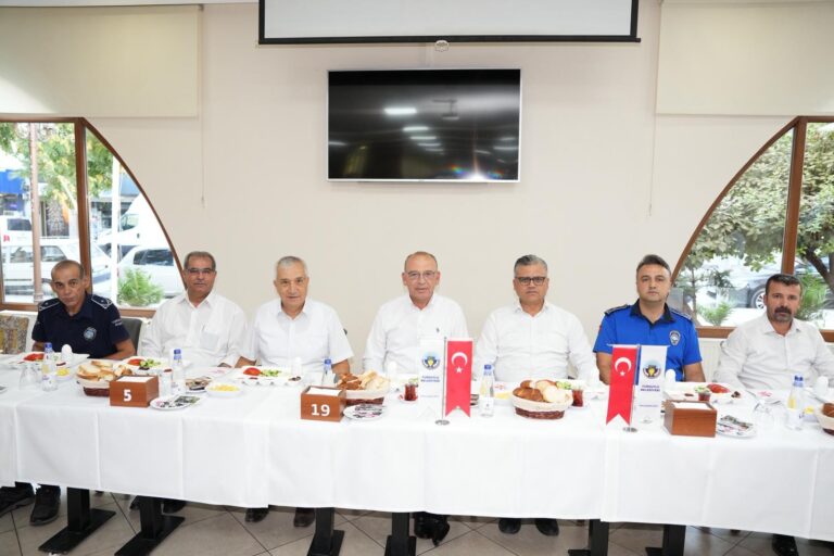 Başkan Çetin Akın, Zabıta Haftasını Kutladı Başkan Çetin Akın, Zabıta Haftasını Kutladı